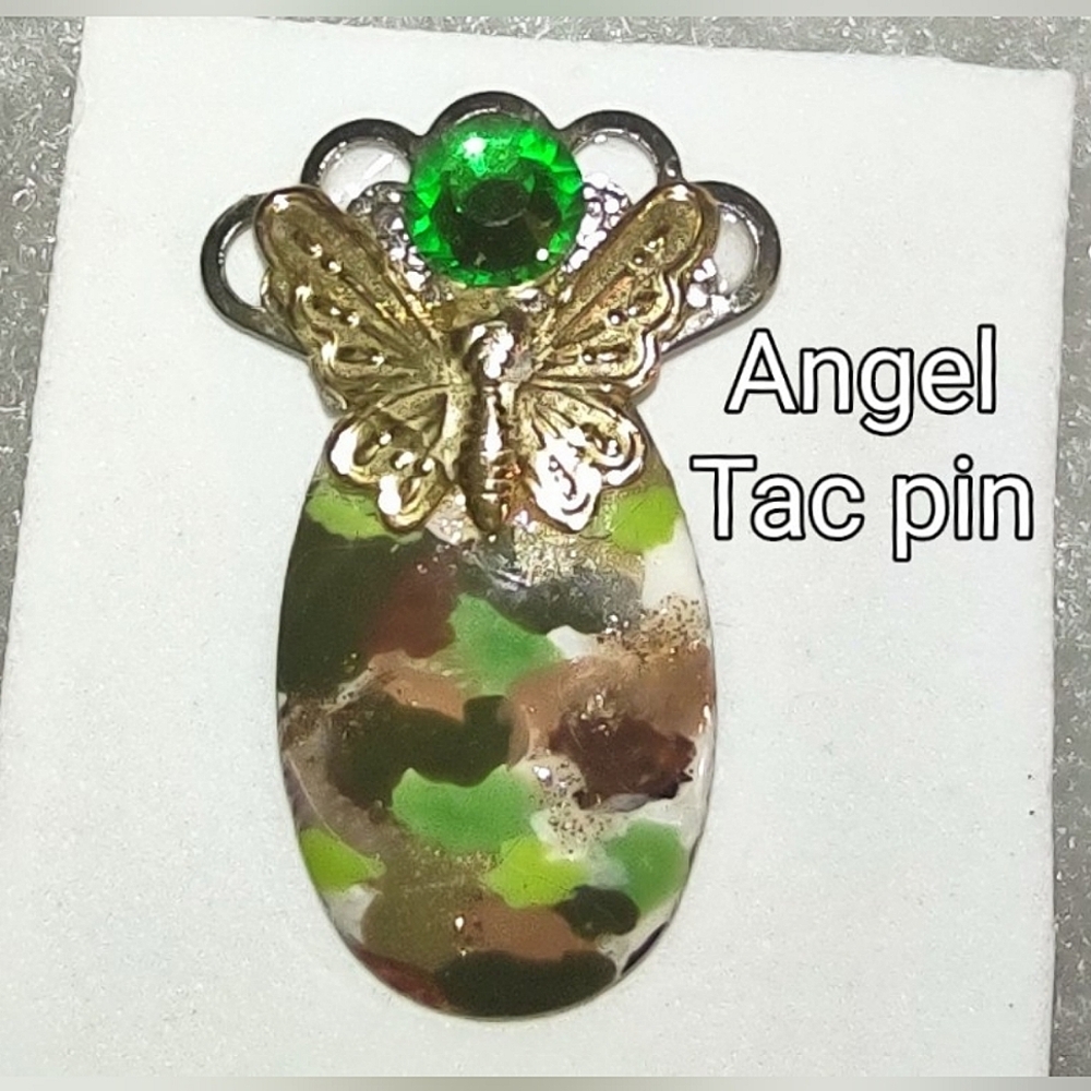 Green & Gold Camouflage Angel Pin